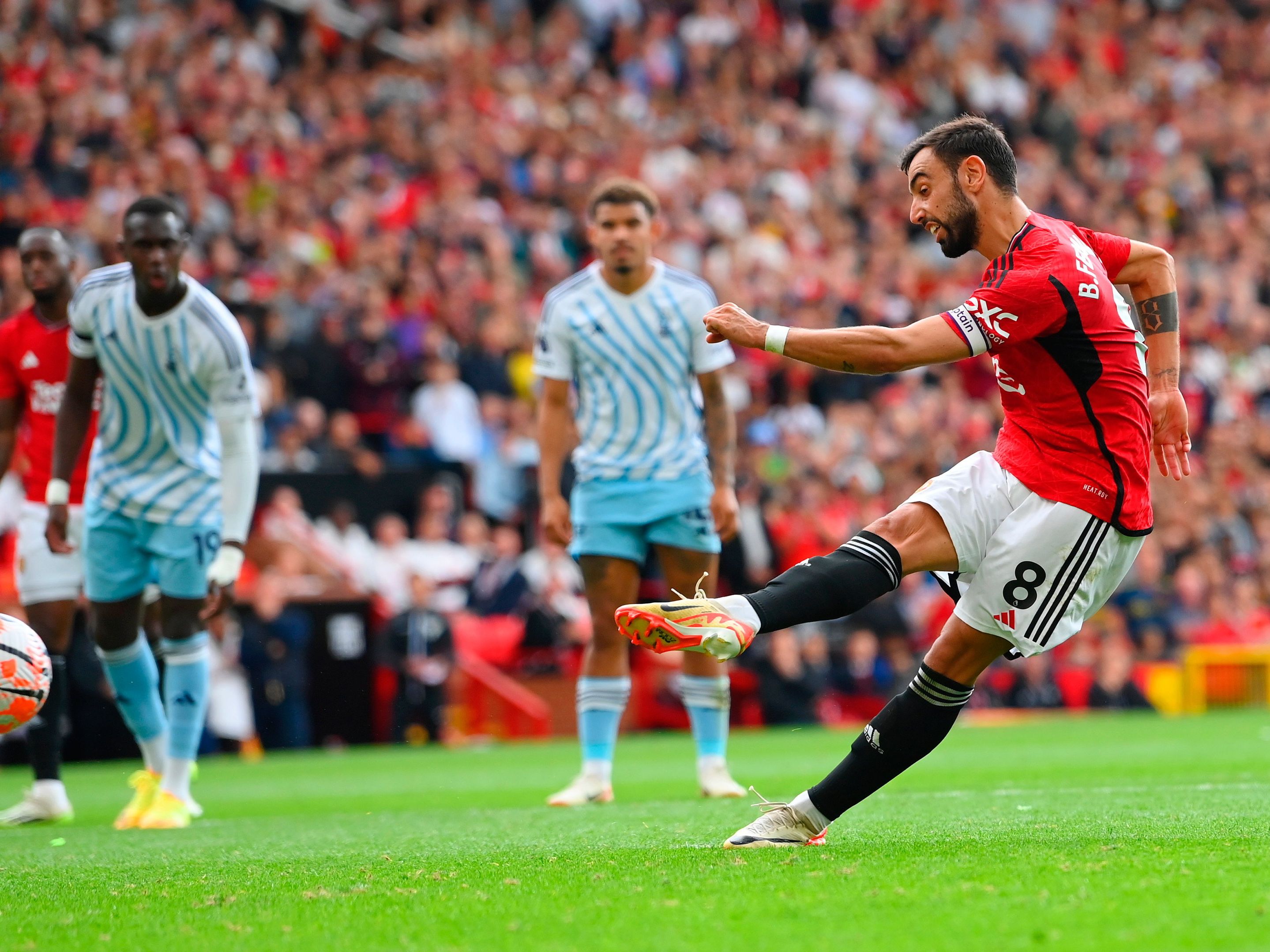 Bruno Fernandes explains secret behind Manchester United comeback