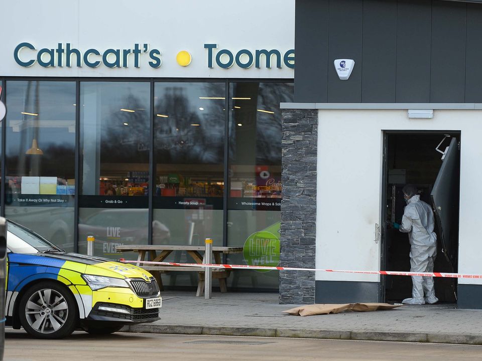 Attempted ATM theft in Toomebridge near Lough Neagh in County Antrim, Northern Ireland.
Picture By: Pacemaker Press.