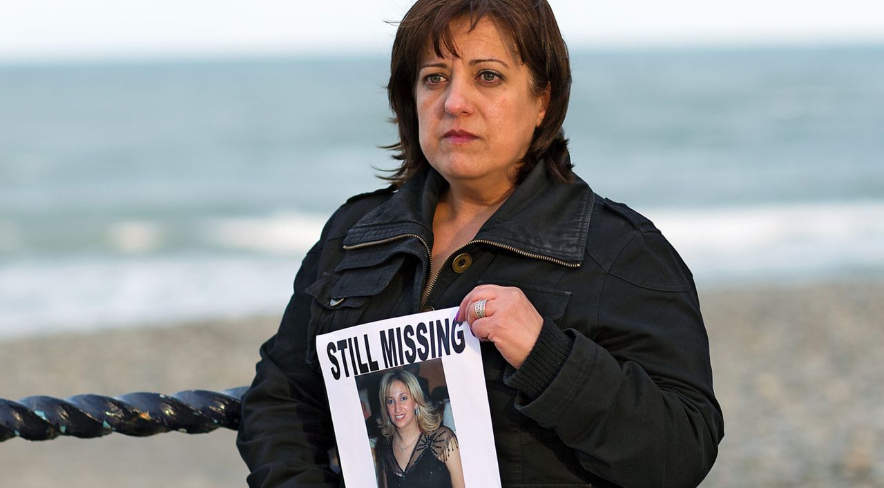 Esra Uyrun Sister Of Missing Woman Says It S Torture Not Knowing Where She Is