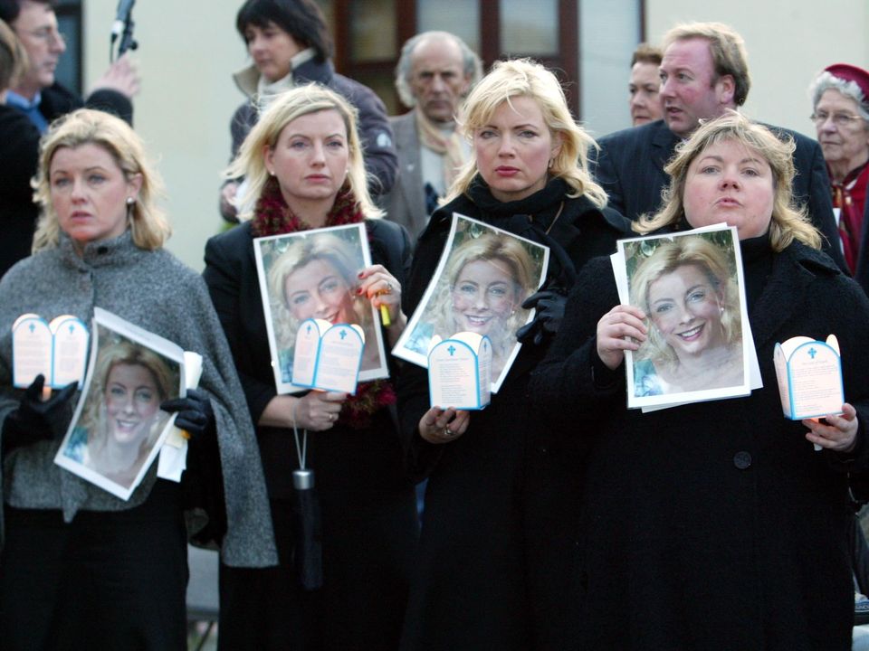 Siobhán Kearney's sisters Aisling, Caroline, Brighid and Niamh at a vigil for her in 2006. Photo: Collins