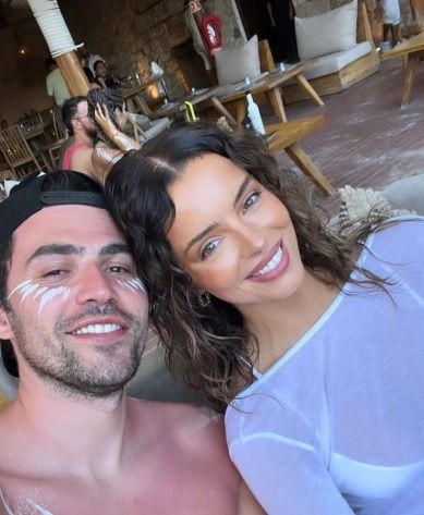 Maura and Yisroel. Photo: Instagram