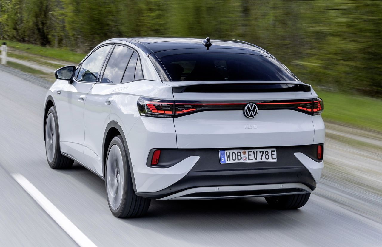 Why Volkswagen’s ID.4 is a better option and will save you money over ...