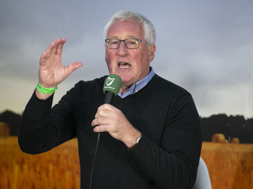 Kerry legend Pat Spillane has announced that he is stepping down from RTE's Sunday Game
