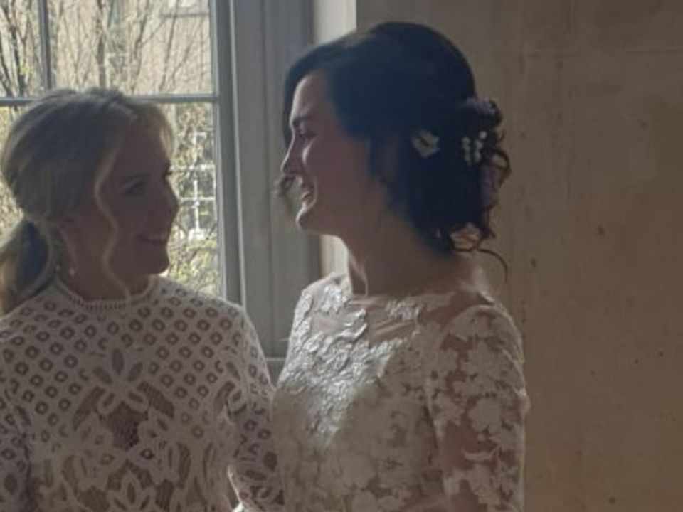 Kellie and Mandy celebrated their big day with their beloved pups by their side (Photo: Kellie Harrington/Twitter)