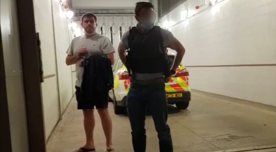 Gary Vickery being extradited