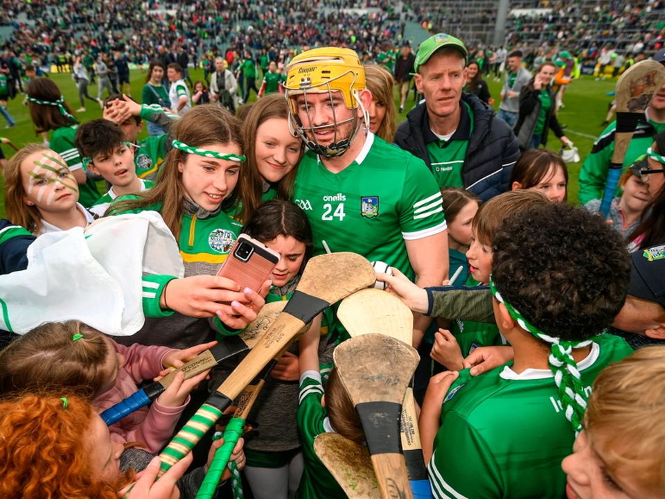 Oisín O'Reilly of Limerick with supporters