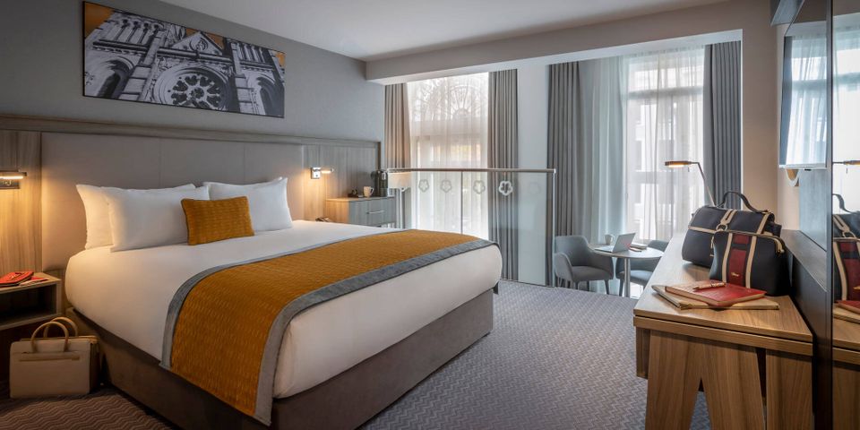 An elegant executive suite at the Maldron South Mall