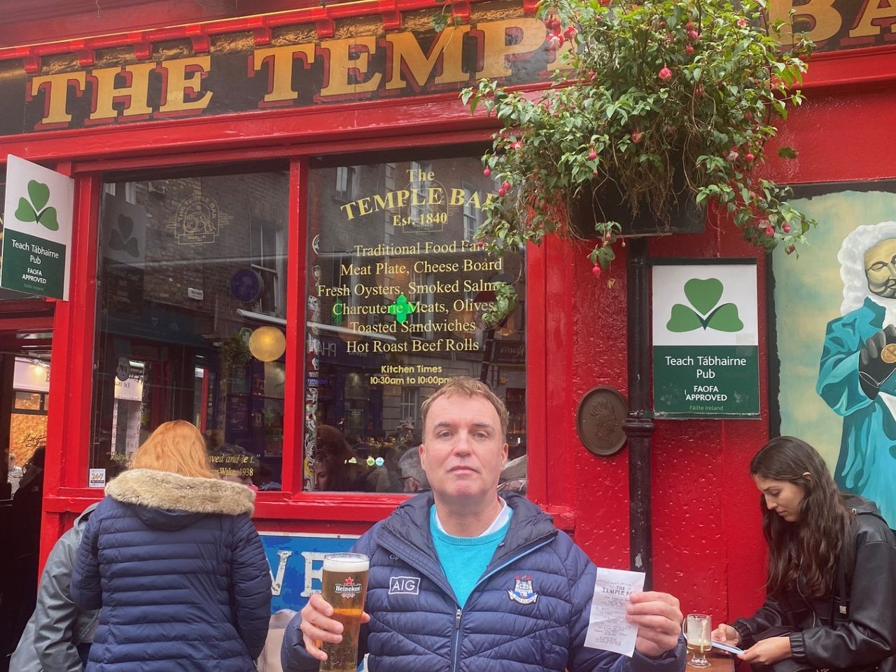 The Temple Bar: Price of a pint in one of Ireland’s most iconic pubs ...