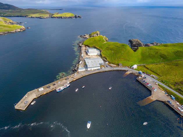 Major search and rescue mission underway in Co Donegal as fears rise for diver