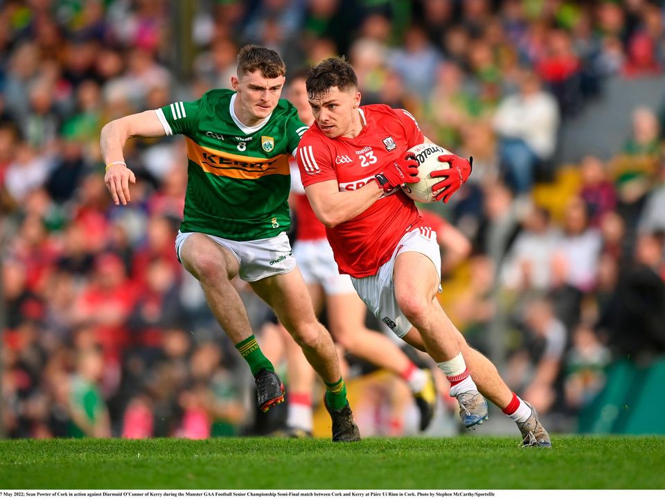 Sean Powter of Cork in action against Diarmuid O’Connor of Kerry during the Munster GAA Football Senior Championship Semi-Final match between Cork and Kerry at Páirc Ui Rinn in Cork. Photo by Stephen McCarthy/Sportsfile