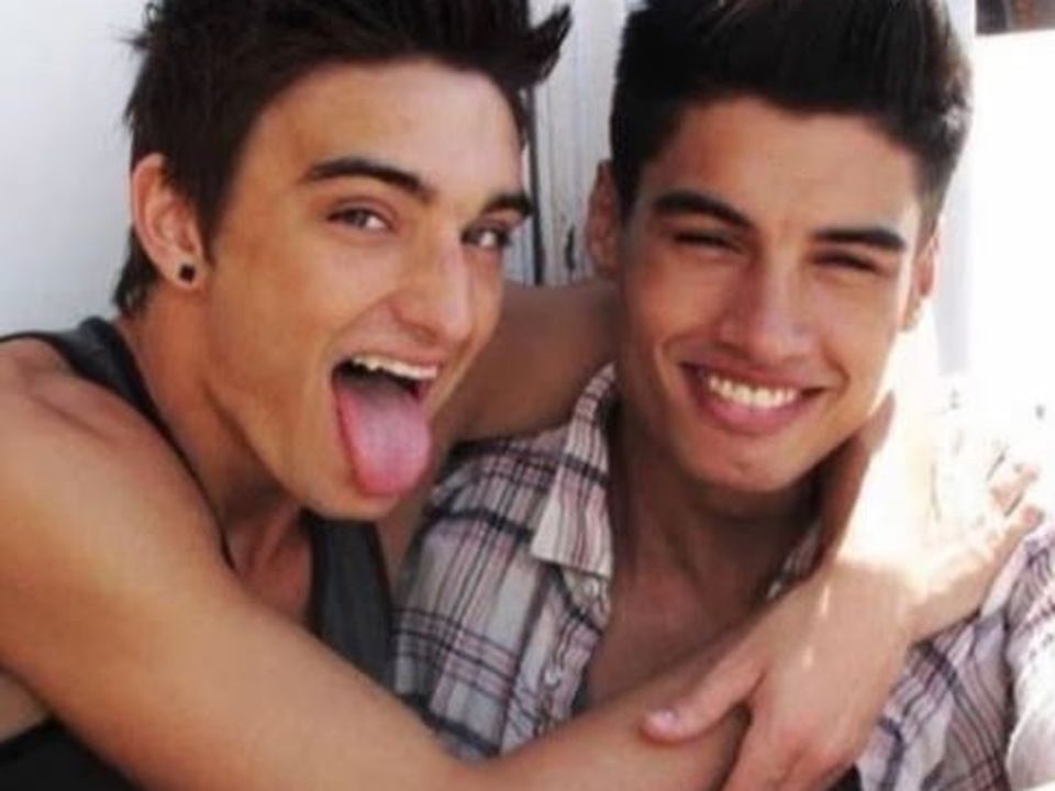 Siva and Tom. Photo: Instagram / @sivaofficial.