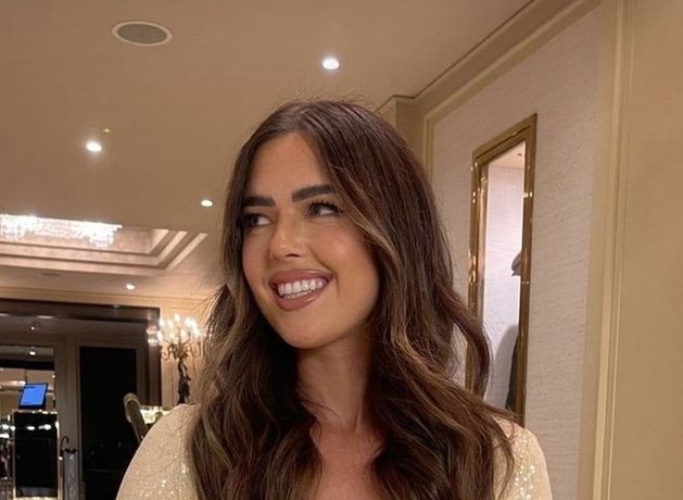 邦妮·瑞安 (Bonnie Ryan) 在情感丰富的网上帖子中表示 2024 年是“我一生中最艰难的一年” 邦妮·瑞安 (Bonnie Ryan) 在情感丰富的网上帖子中表示 2024 年是“我一生中最艰难的一年”