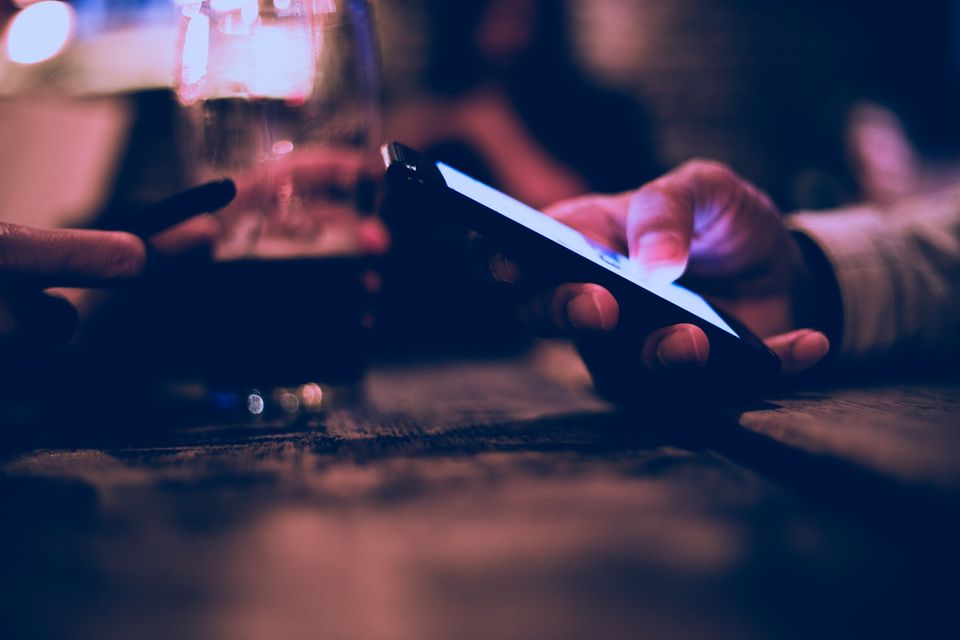 The scam generally starts with members of the gang picking a target – usually a male – on a night out in a busy pub. Photo: Basak Gurbuz Derman/Getty Images