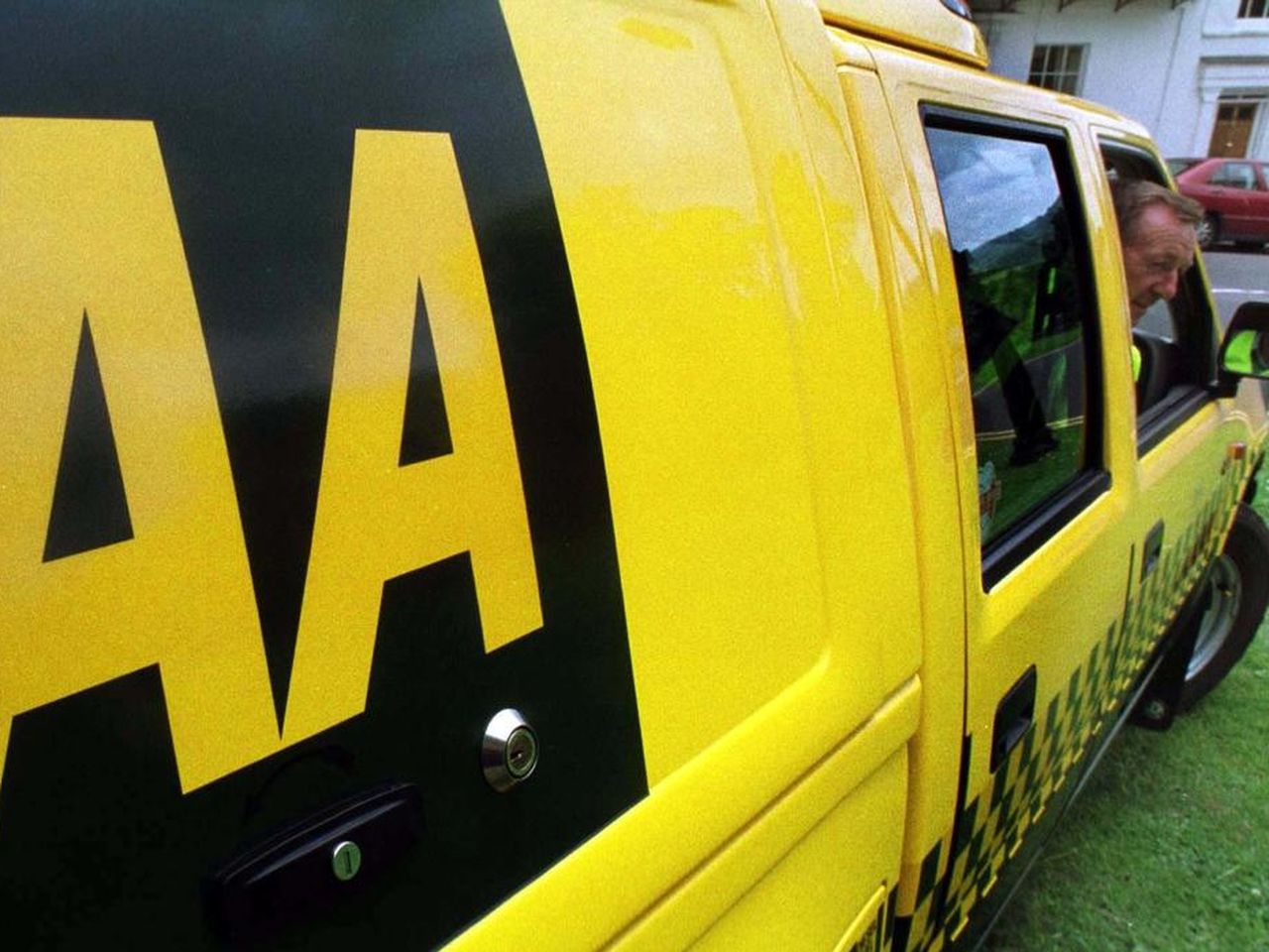 AA Roadwatch: Fears For Jobs As AA Traffic Reports Reach End Of The ...