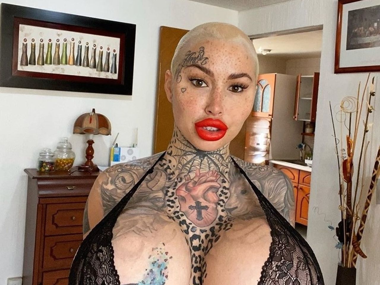 Mary Magdalene: OnlyFans star who found fame after getting world's 'fattest  vagina' regrets surgery 
