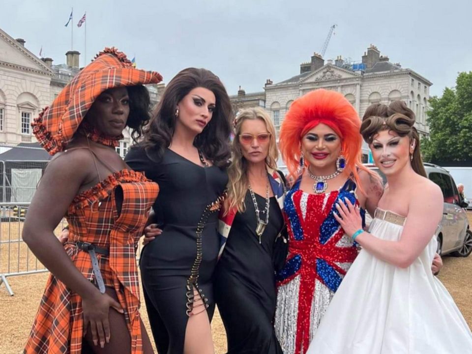 Drag queens at the Jubilee Pageant