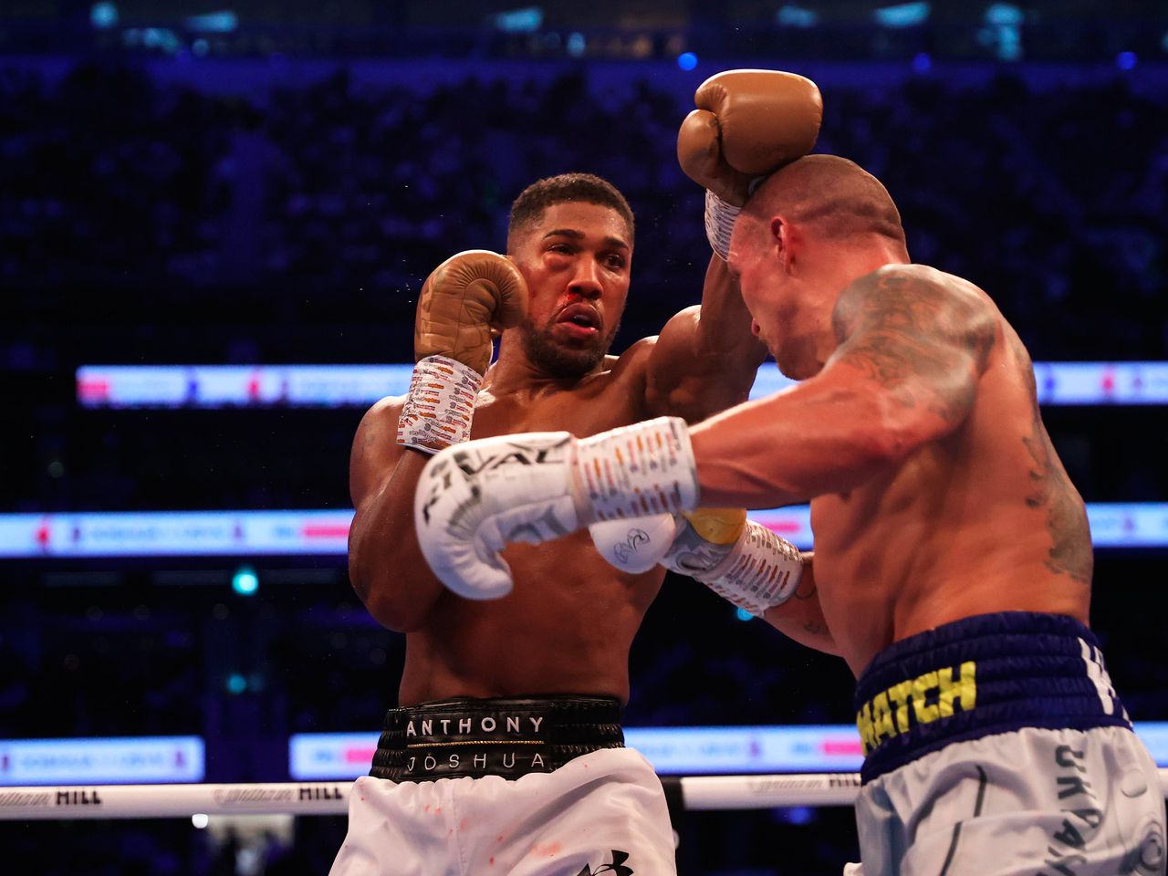 Thumping defeat for Anthony Joshua as his reign as heavyweight champion ...