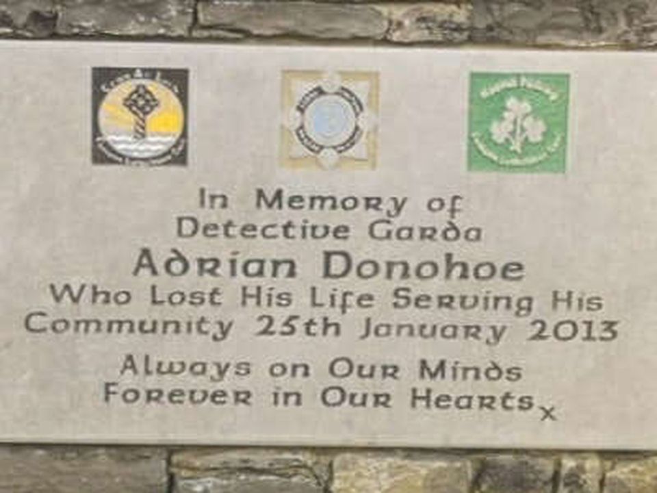 The memorial installed in honour of Garda Donohoe in his hometown (Photo: LMFM)