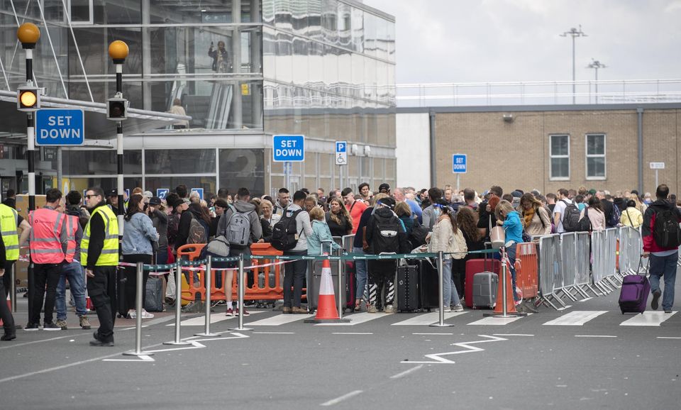 Long queues leading into Terminal 1 of Dublin Airport last weekend. Photo: Colin Keegan, Collins Dublin