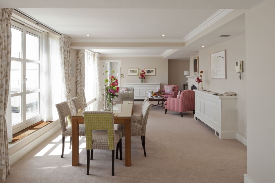 THE MERRION HOTEL PENTHOUSE SUITE 