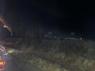 Gardai ‘disappointed’ after driver of car found upside down in Co Laois ...