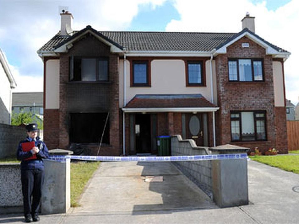 A forensic Garda team arrived to the house fire in Tralee.
