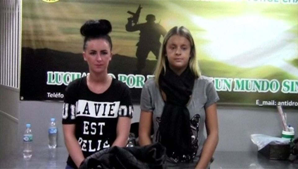 Michaella McCollum (left) and Scottish national Melissa Reid following their arrest by police in Lima, Peru, in August 2013.