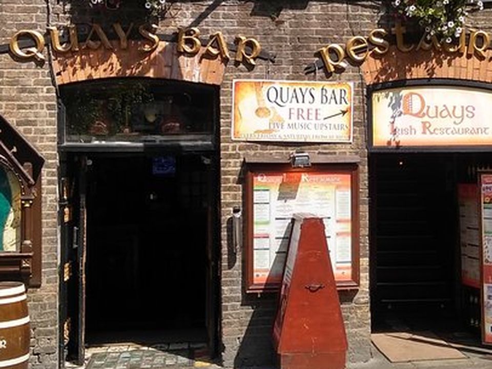 Quays Irish Restaurant in Dublin’s tourist hotspot