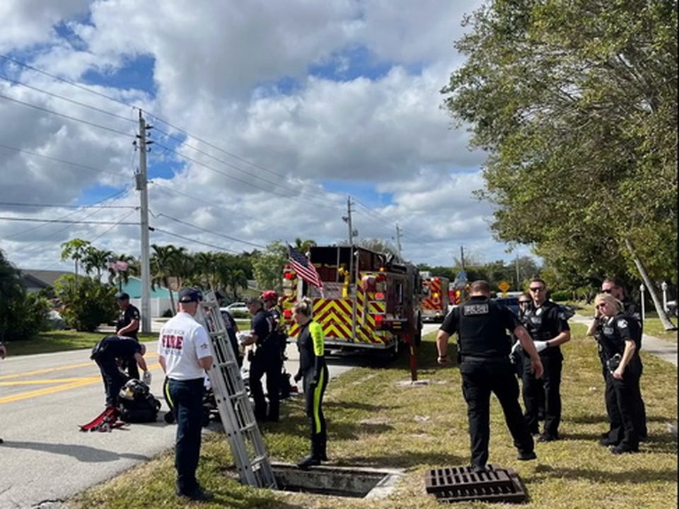 Emergency services at the scene (Delray Beach Police Dept)