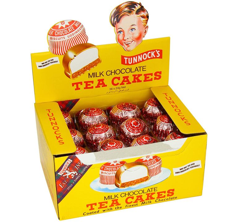 Prisoners said a large box of Tunnock’s tea cakes should be bought at the 'offer only' price of €9.99