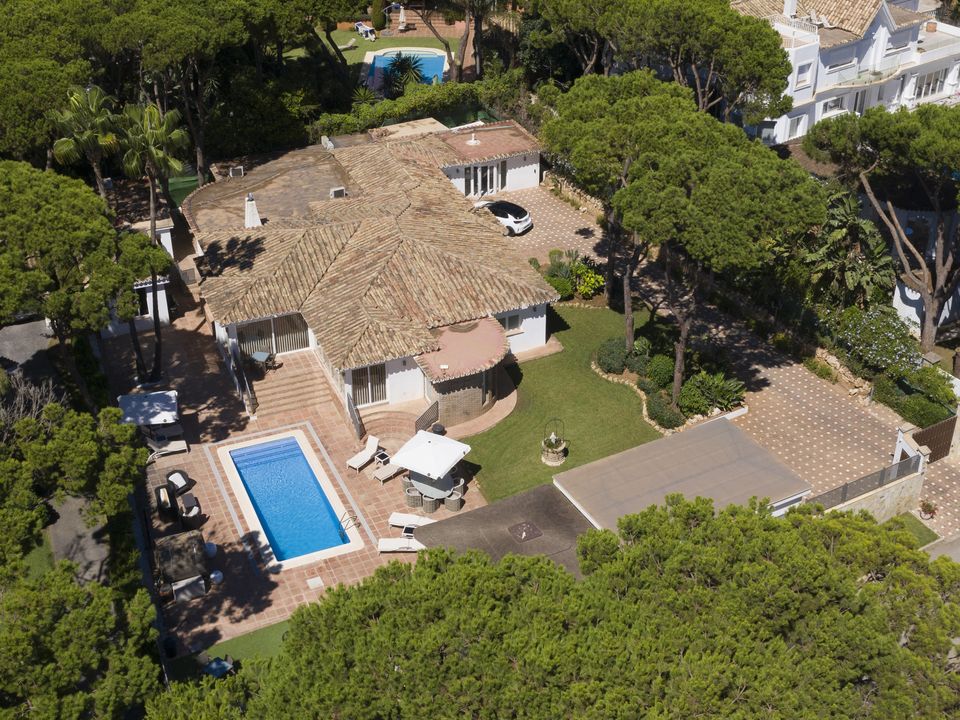 Johnny Morrissey and his wife lived in this seven-bed mansion near Marbella