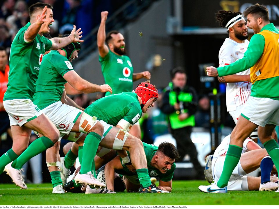 Dan Sheehan with Ireland team-mates after scoring his side's first try. Photo by Harry Murphy/Sportsfile