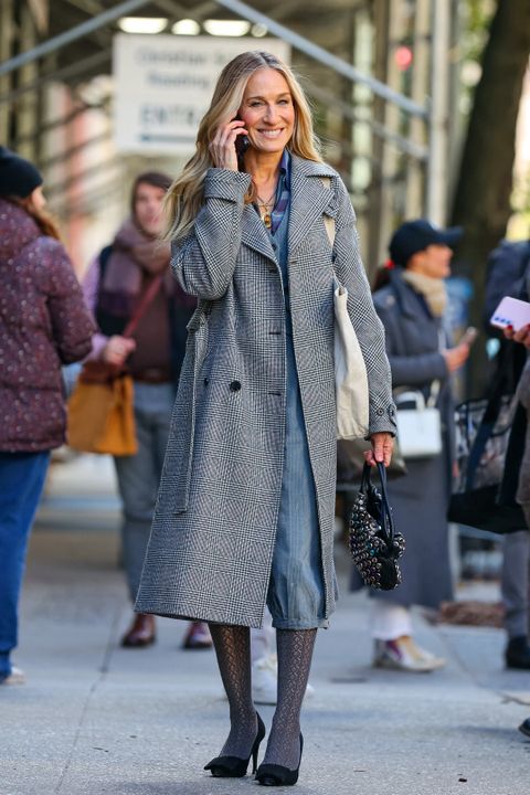 Sarah Jessica Parker is seen on the set of 'And Just Like That' on November 14, 2022 in New York City.  (Photo by Jose Perez/Bauer-Griffin/GC Images)