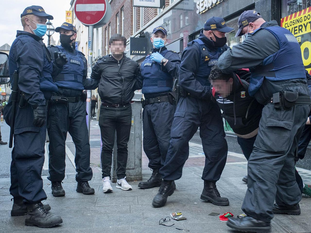 Gardaí Arrest 19 In Dublin City Centre After Glass Bottles Thrown ...