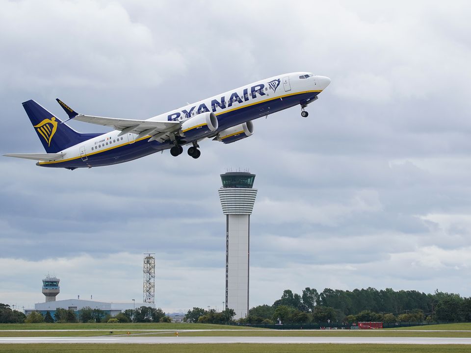 Ryanair flight leaving Dublin Airport (Stock)