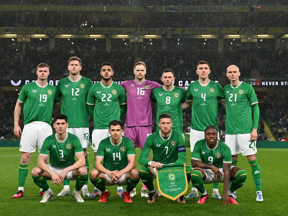 Dublin , Ireland - 22 March 2023; The Republic of Ireland team, back row from left, Evan Ferguson, Nathan Collins, Andrew Omobamidele, Caoimhin Kelleher, Alan Browne, Dara O'Shea and Will Smallbone. Front row, from left to right, Callum O'Dowda, Jayson Molumby, Matt Doherty and Michael Obafemi before the international friendly match between Republic of Ireland and Latvia at Aviva Stadium in Dublin. (Photo By Stephen McCarthy/Sportsfile via Getty Images)