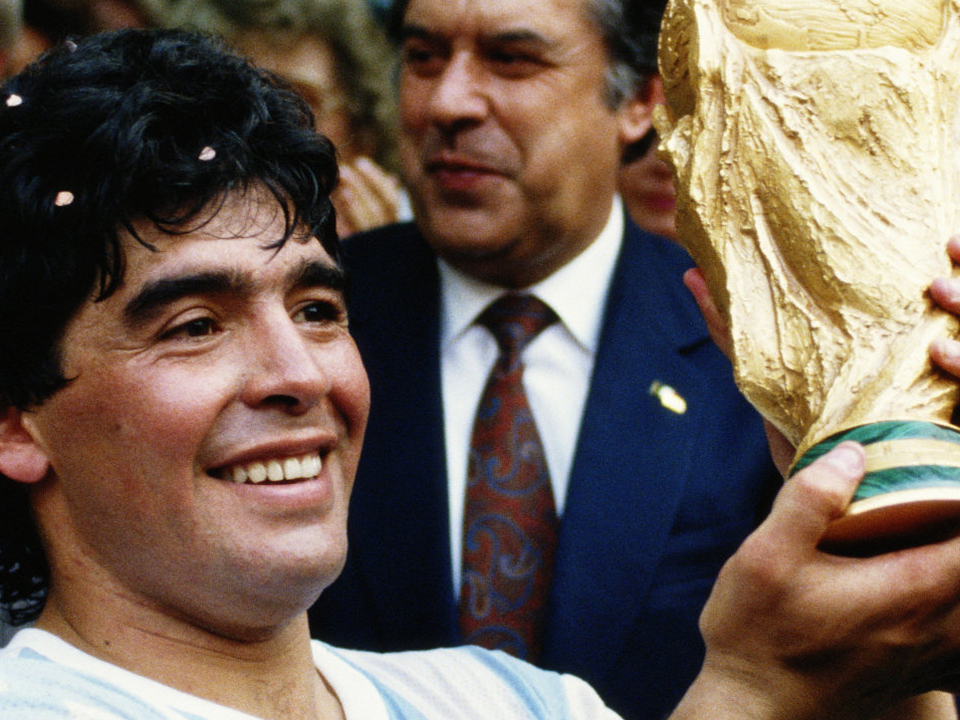 Diego Maradona raises the World Cup trophy in 1986. Photo: Getty Images