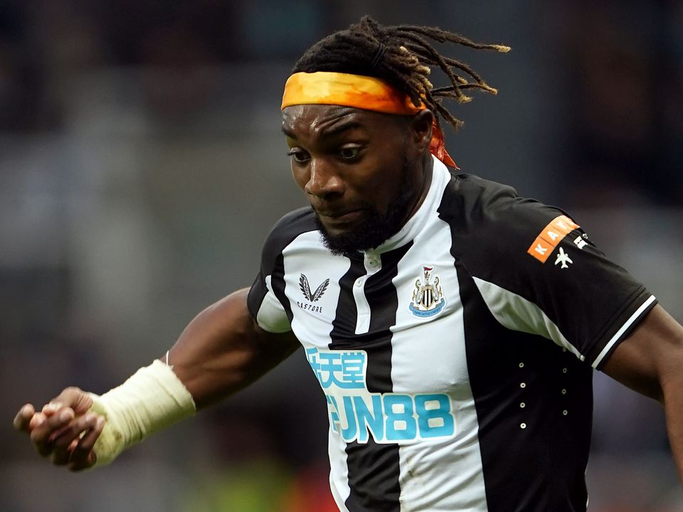 Allan Saint-Maximin has a penchant for wearing a headband while