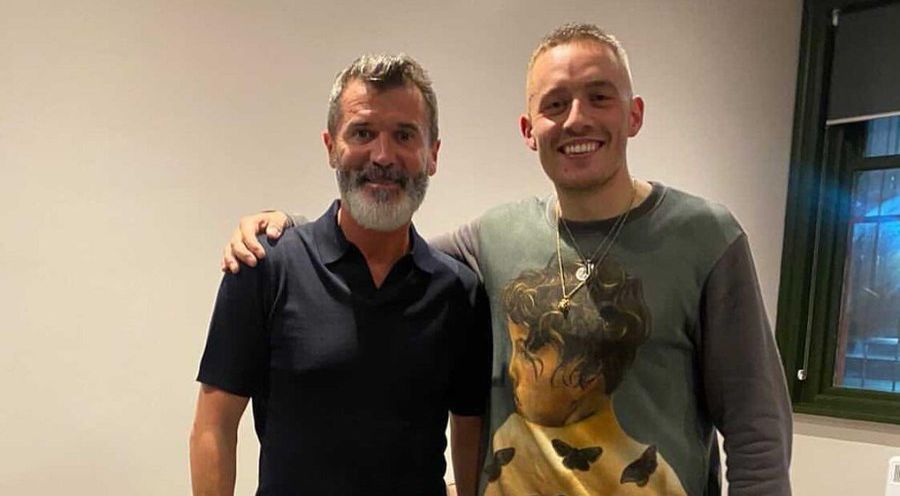 Dermot met his idol Roy Keane backstage at his gig in Manchester