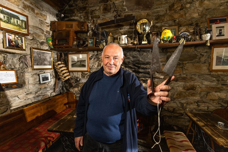 
Mick Lynch owner of Lynotts Pub on Achill Island shows the shears that Colm cut his fingers off with in the movie The Banshees of Inisheerin.
Pic:Mark Condren