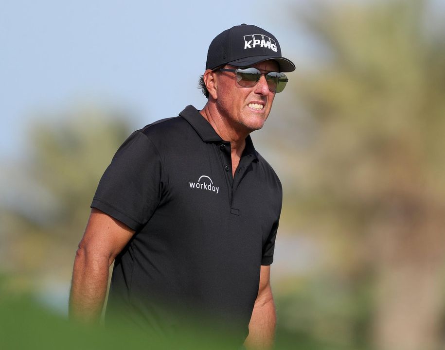 Golf news 2022, Phil Mickelson and top players offered $100M for Super Golf  League