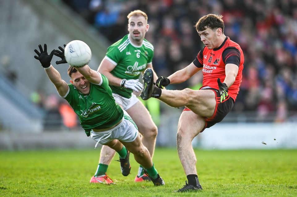 David Clifford, right, and Pa Wrenn, left, in action during last weekend’s highly entertaining Kerry intermediate final between Fossa and Milltown/Castlemaine. Photo: David Fitzgerald/Sportsfile