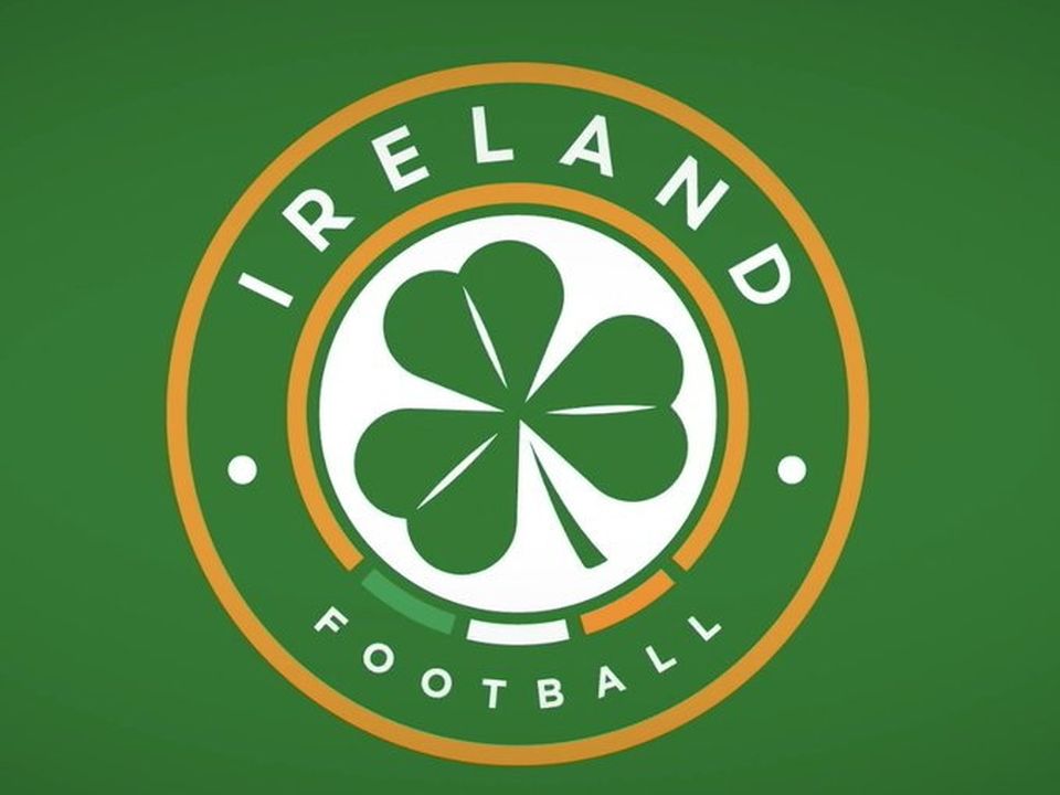 The new Ireland football crest.