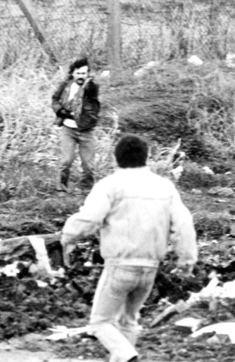 Michael Stone on the rampage at Milltown Cemetery in 1988