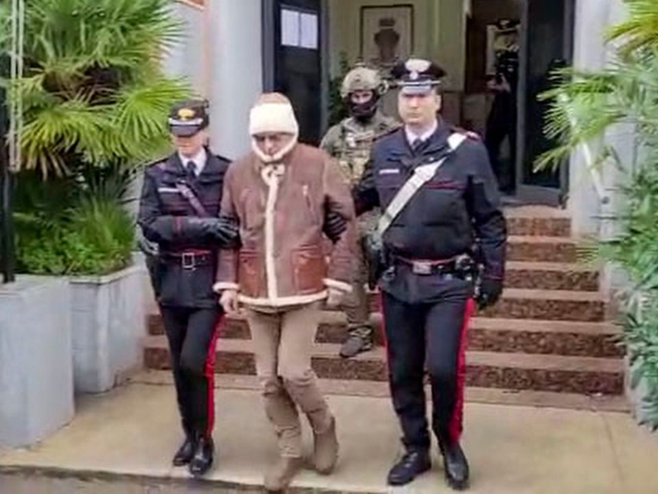 Italian police arrest mafia boss Matteo Messina Denaro