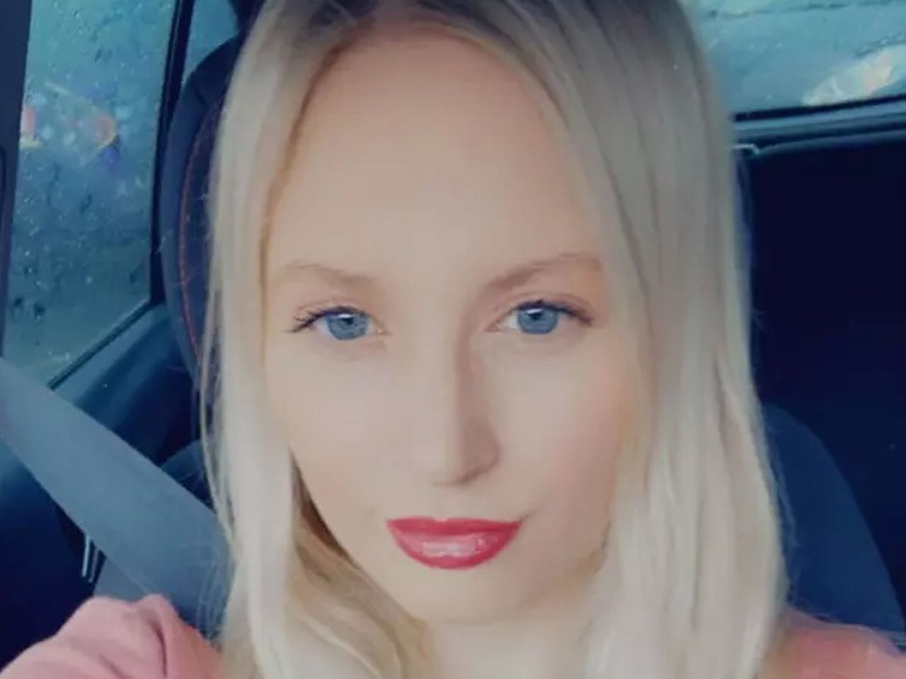 OnlyFans model with thousands of followers becomes granny at 34 -  SundayWorld.com