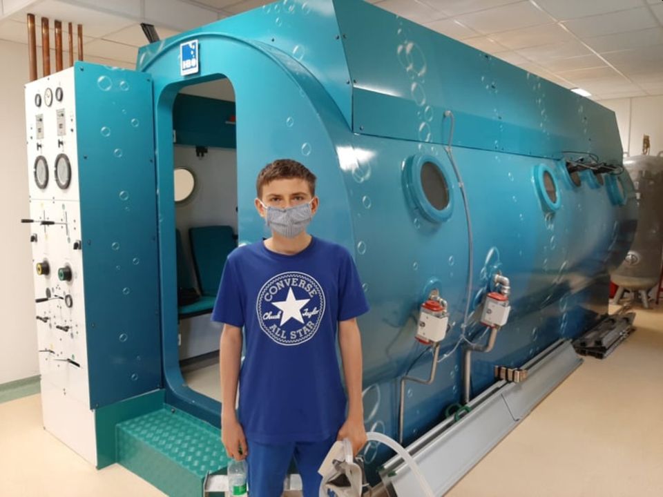 Hyperbaric oxygen therapy helps Slav