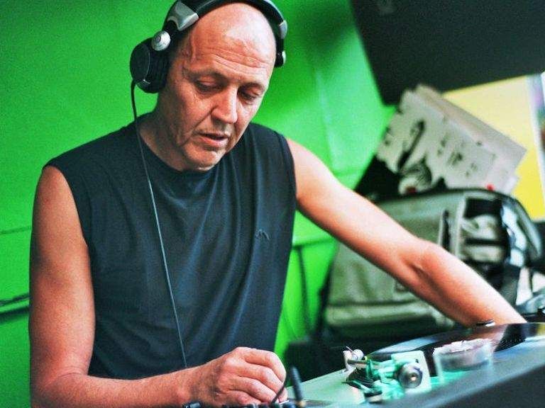 Pioneering Djs David Holmes and Iain McCready to unite tonight in