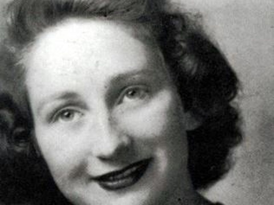 Iris Hewson