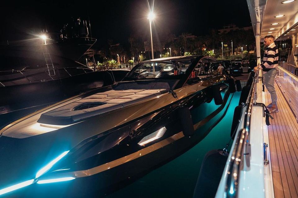 Just last week McGregor took ownership of his new 63-foot-long Lamborghini Technomar